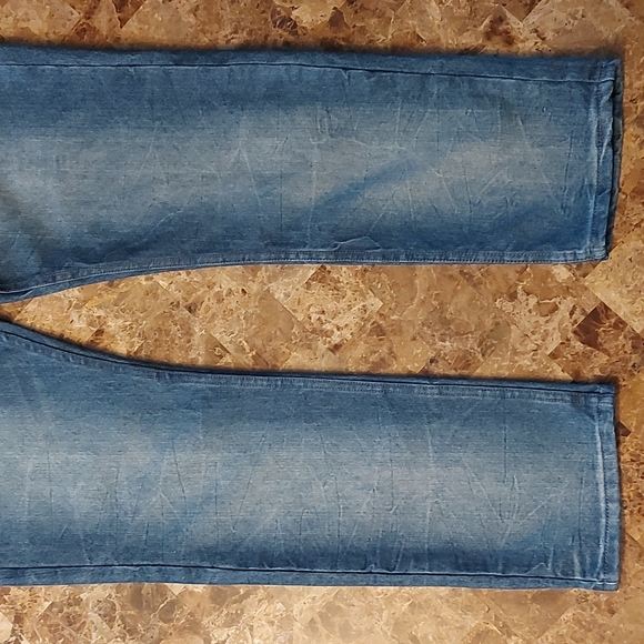 Vintage Genes slim fit jean, size 38x32, EUC - Picture 4 of 7